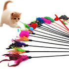 Leuk Kleurrijk Kunstmatig Kattenstuk speelgoed Veertoverstokje, het Stuk speelgoed van de Kattenvanger voor Katje leverancier