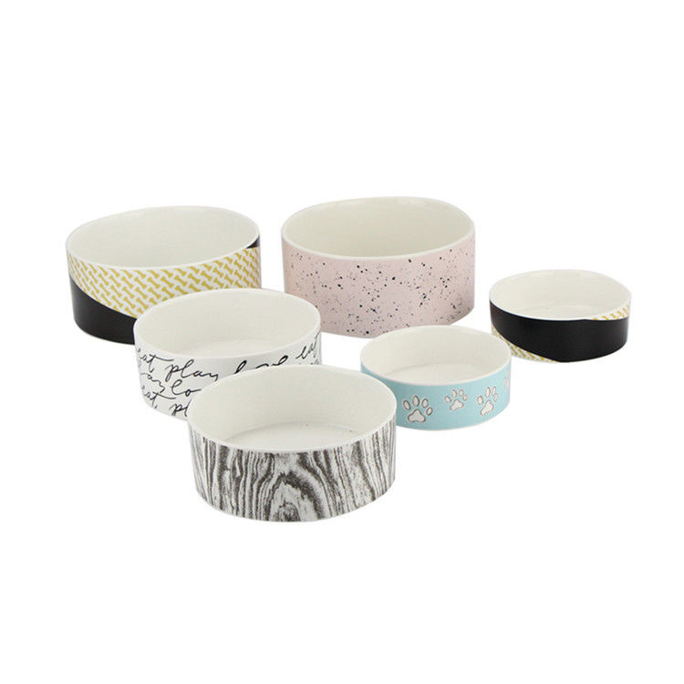 De veelvoudige Grootte personaliseerde Ceramische Hondkommen voor Decoratie/Promotiegift leverancier